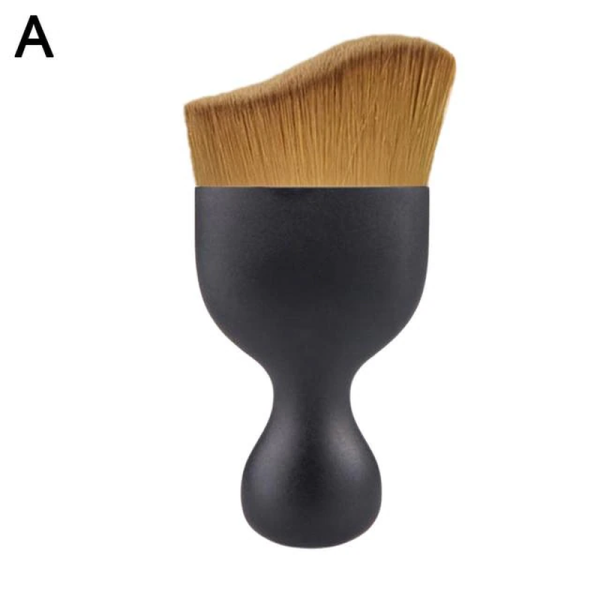 Soft Dust Brush for Car Interiors - Image 7