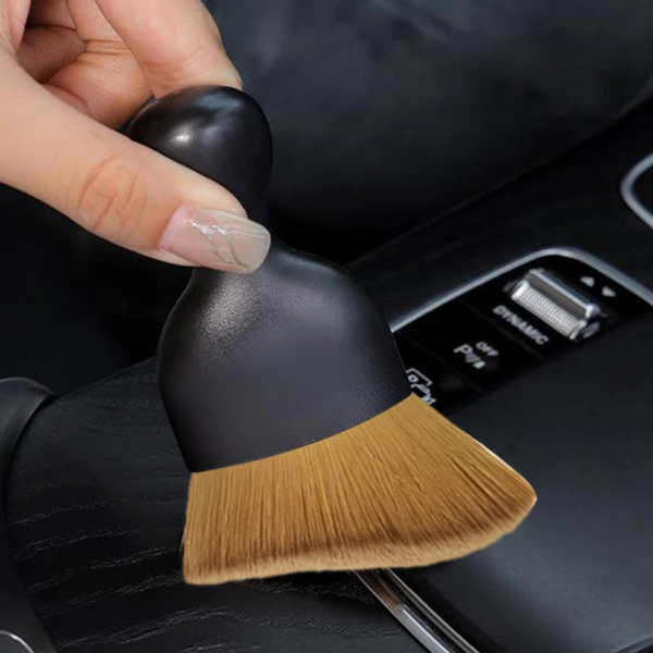 Soft Dust Brush for Car Interiors - Image 6